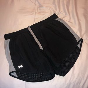 UnderArmour Mesh Shorts